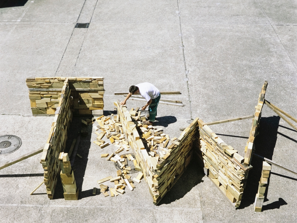 Selbstportrais, Holzskulpturen, 1996 - 99